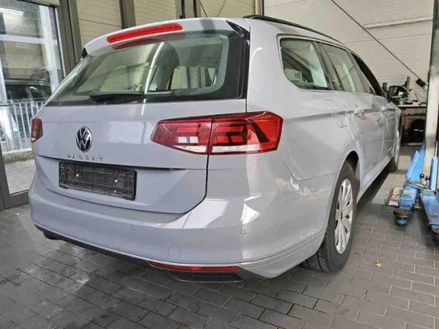 Volkswagen Passat 2.0 TDI DSG Variant