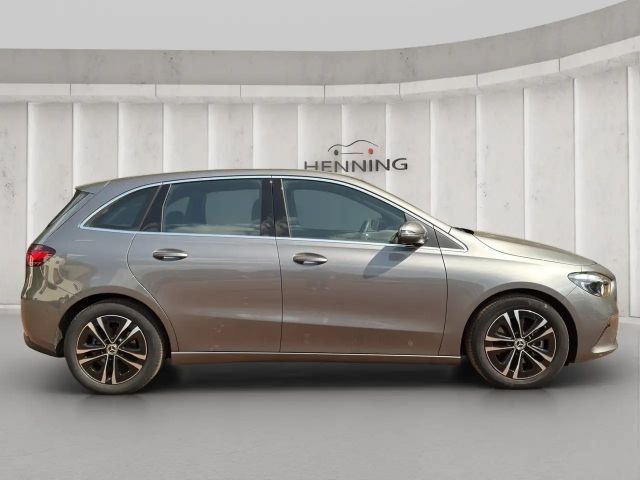 Mercedes-Benz B 180 Progressive