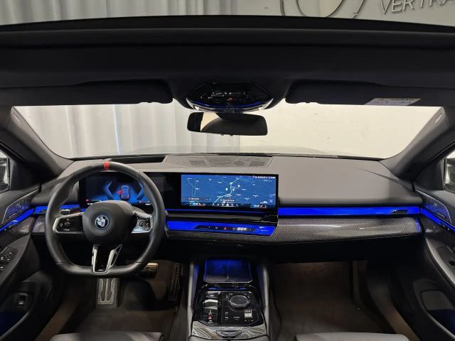 BMW i5 M60 Sedan xDrive