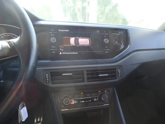 Volkswagen Polo TURBO Sitzheizung NAVI PDC VO+HI
