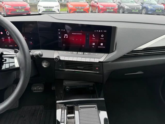 Opel Astra Business Elegance