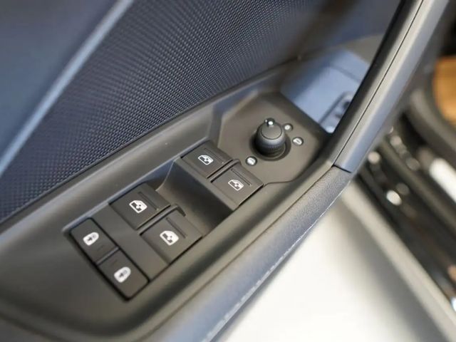 Audi A3 30 TDI S-Tronic Sedan