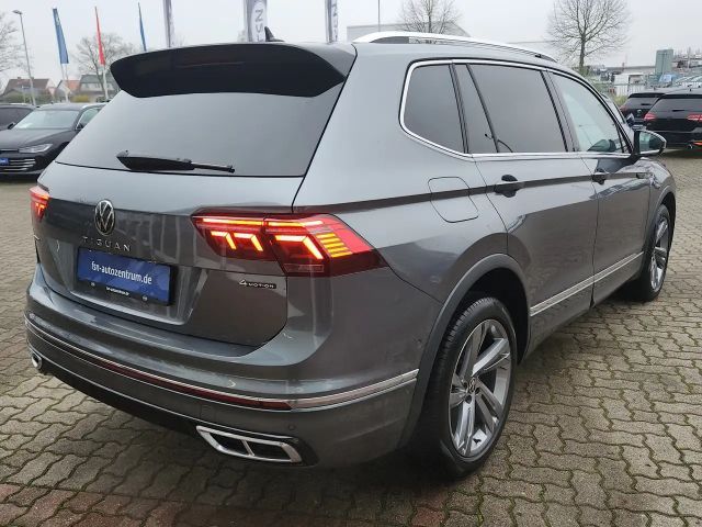 Volkswagen Tiguan 2.0 TDI Allspace DSG R-Line
