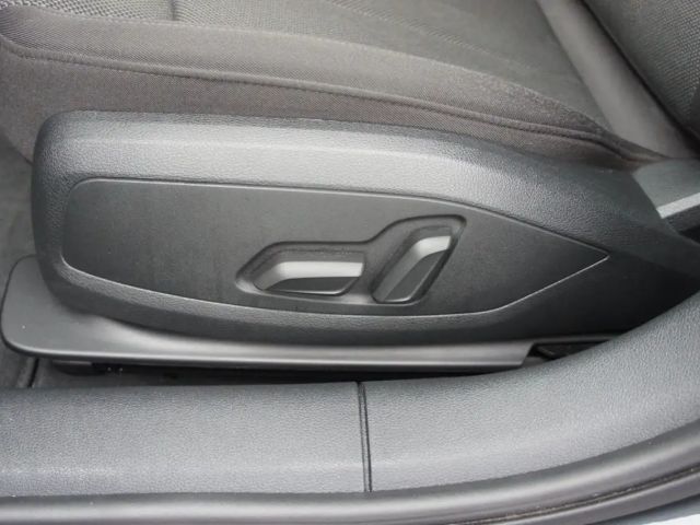 Audi A4 30 TDI Avant