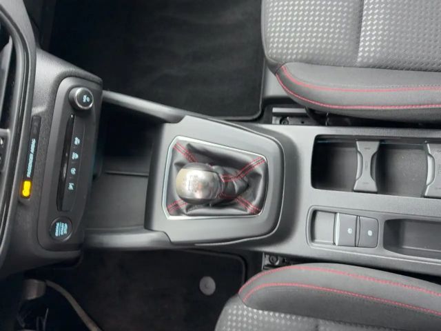 Ford Focus ST Line Wagon