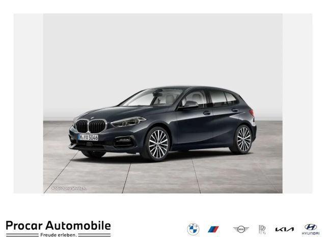 BMW 120 120i Sedan