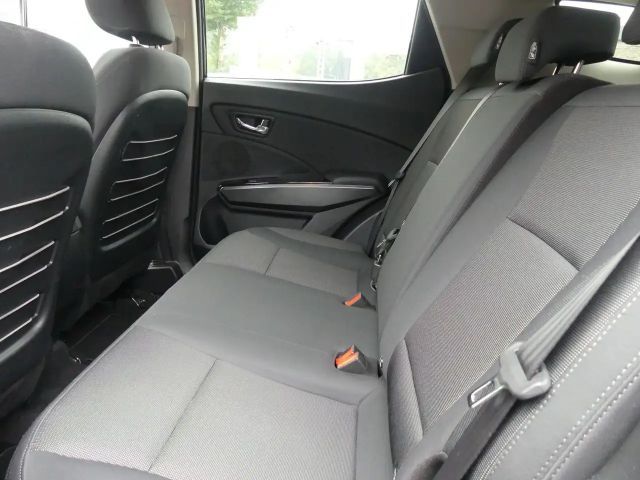 SsangYong Tivoli 2WD