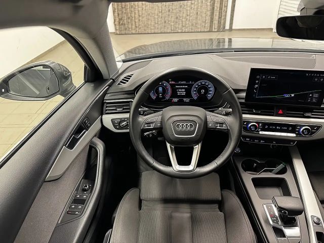 Audi A4 40 TFSI Avant S-Line S-Tronic