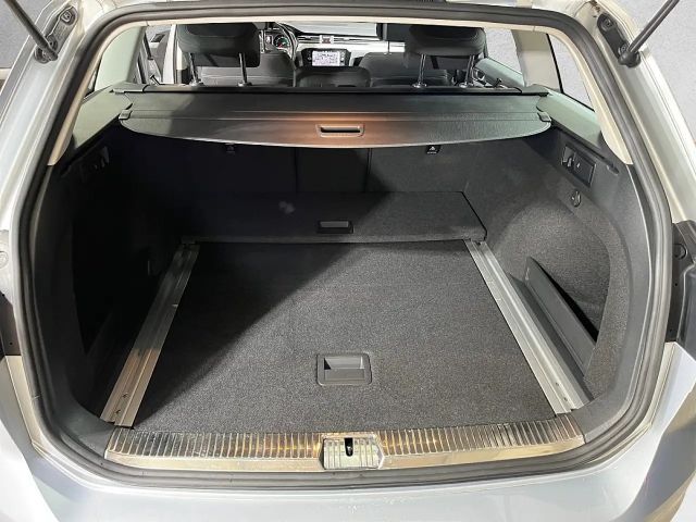 Volkswagen Passat Business DSG Variant