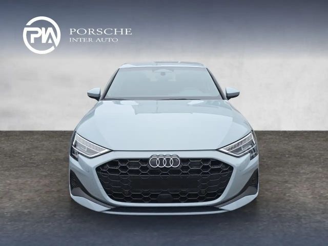 Audi A3 30 TFSI Sedan