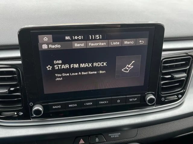 Kia Rio Sitz / Lenkradheizung DAB Navi Parkpilot