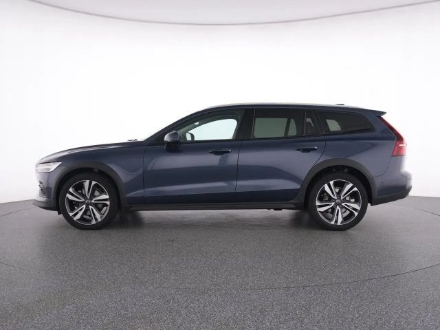 Volvo V60 Cross Country AWD Ultimate