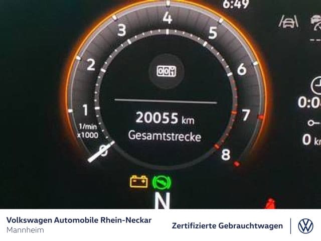 Volkswagen Passat 1.5 eTSI Business IQ.Drive