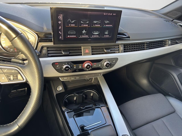 Audi A4 40 TDI S-Tronic Sedan