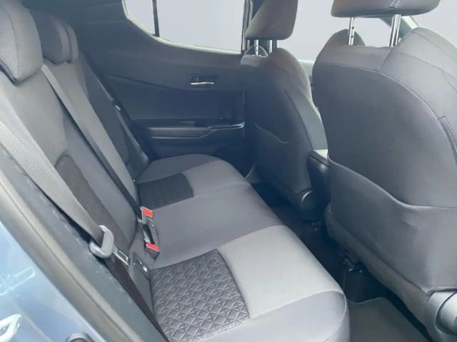 Toyota C-HR Hybride Team D