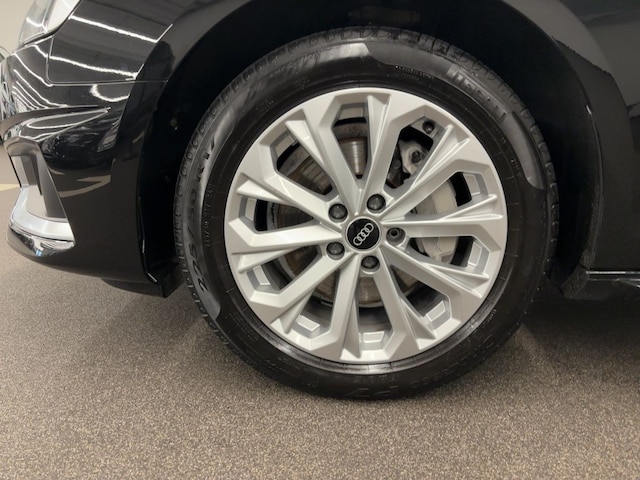 Audi A4 40 TDI Avant S-Tronic