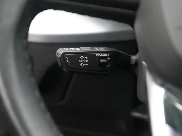 Audi Q2 S-Line S-Tronic