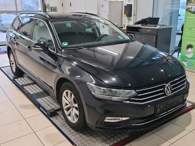 Volkswagen Passat 1.5 TSI DSG Variant