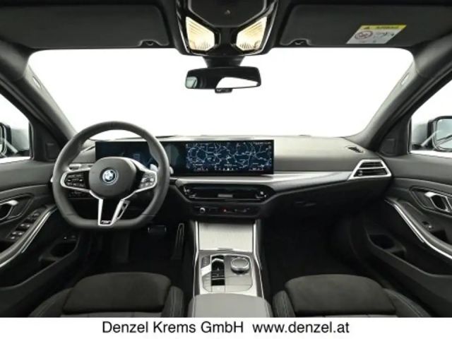 BMW 330 330e Touring xDrive