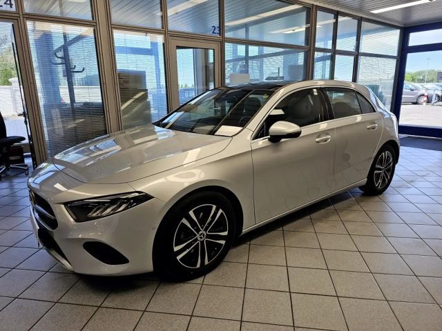 Mercedes-Benz A 200 Progressive