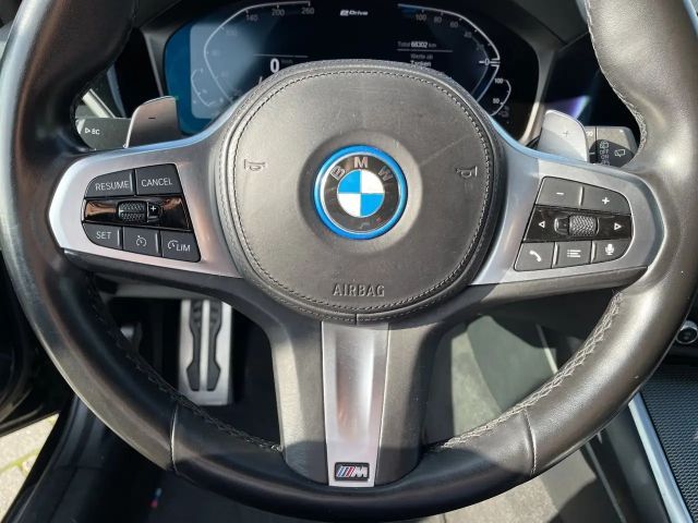 BMW 330 330e M-Sport Touring
