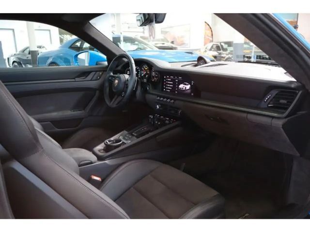 Porsche 911 Carrera Coupé GTS