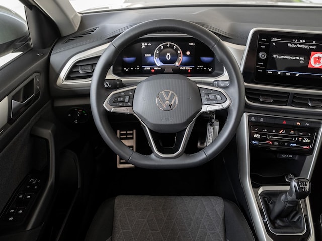 Volkswagen T-Roc 1.0 l TSI ACC FLA KlimaA Navi SHZ LM