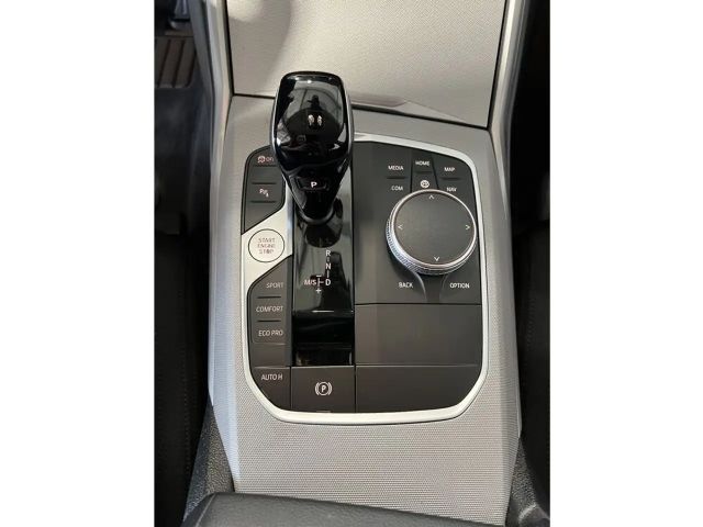 BMW 318 318d Advantage pakket