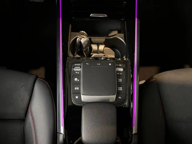 Mercedes-Benz GLA 250 4MATIC AMG Line