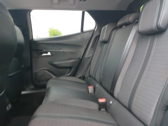 Peugeot E-2008 Allure Pack