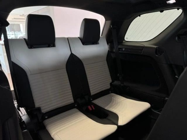 Land Rover Discovery D300 Dynamic HSE