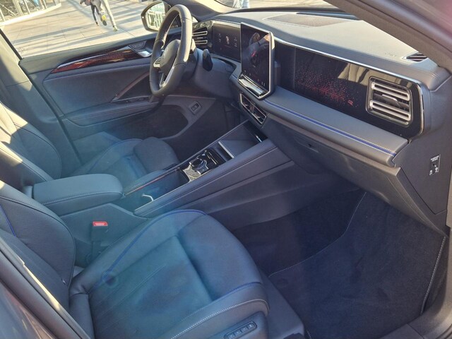 Volkswagen Tiguan DSG R-Line Style