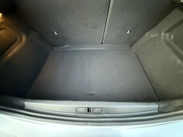 Peugeot 208 GT-Line Hybrid