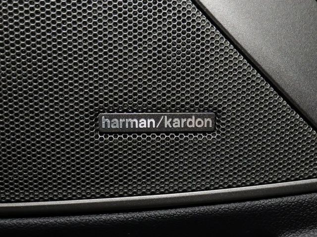 BMW 330 330i M-Sport Sedan