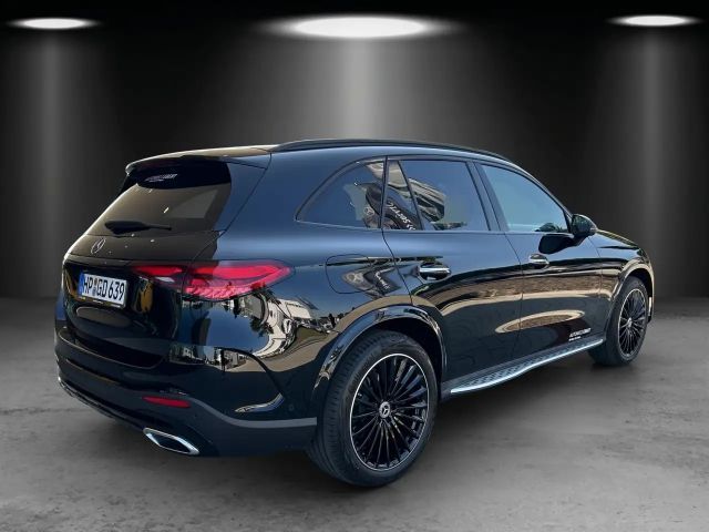 Mercedes-Benz GLC 300 4MATIC AMG Line GLC 300 d