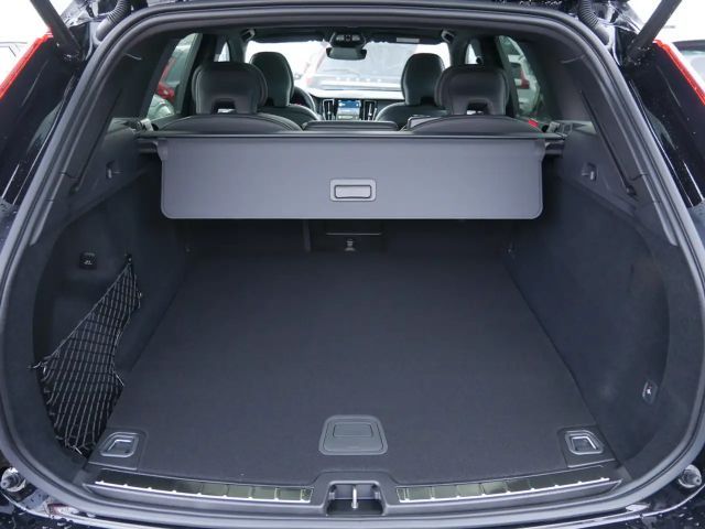 Volvo XC60 AWD Plus Recharge T8