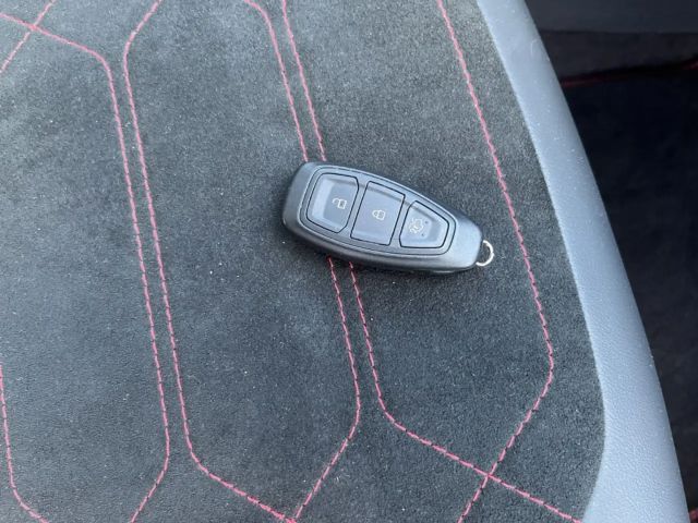 Ford Puma EcoBoost ST Line