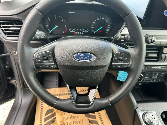 Ford Focus Cool & Connect Wagon