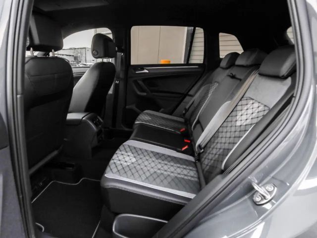 Volkswagen Tiguan 1.5 TSI DSG R-Line Style