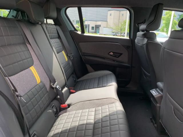 Renault 4 Comfort Iconic