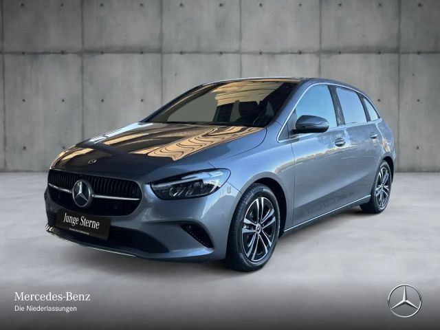 Mercedes-Benz B 180 Progressive Sedan