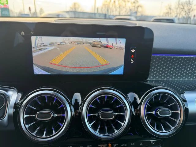 Mercedes-Benz EQB 250