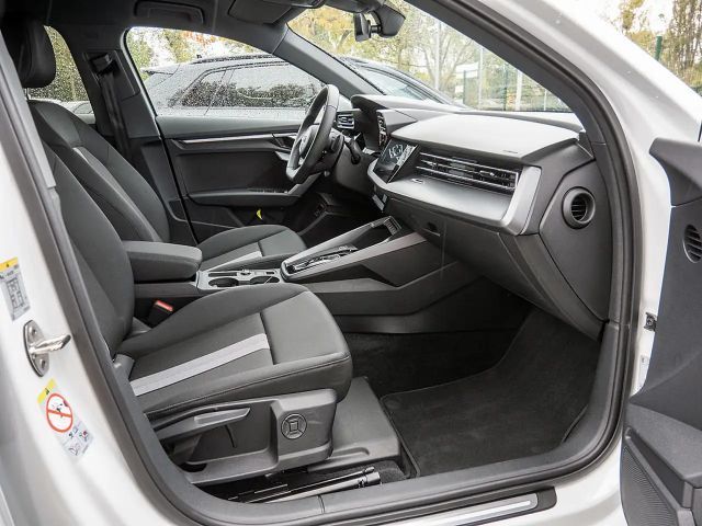 Audi A3 30 TFSI Sedan Sportback