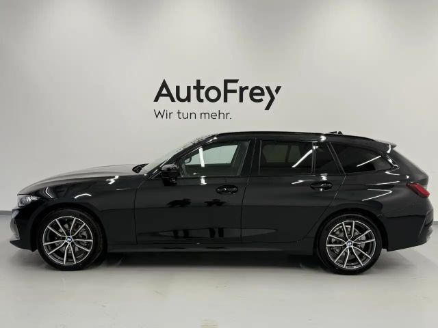 BMW 320 320d xDrive