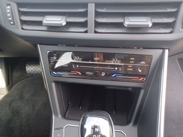 Volkswagen Taigo 1.0 TSI DSG Style