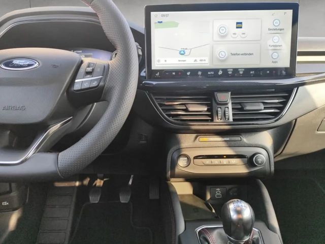 Ford Focus ST Line Wagon