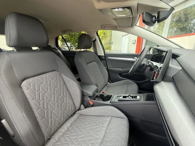 Volkswagen Golf DSG Life