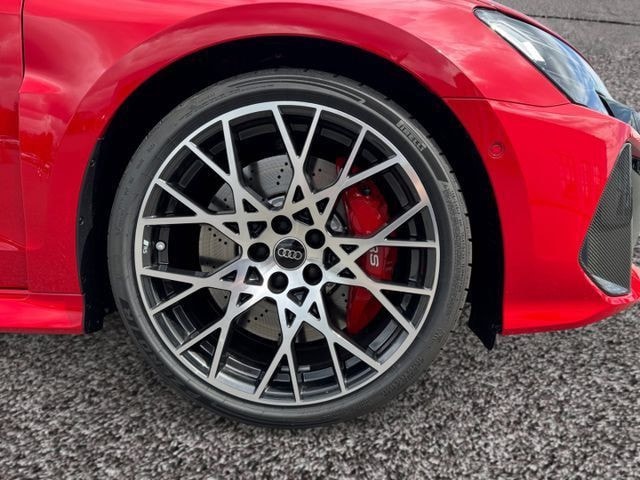 Audi RS3 Quattro S-Tronic Sedan