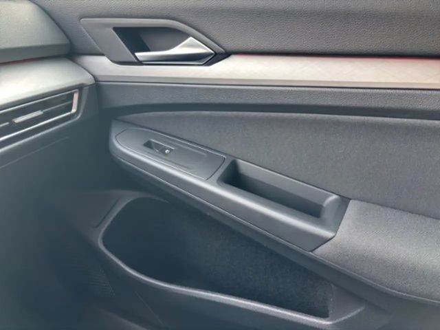 Volkswagen Golf 2.0 TDI Golf VIII Life Variant