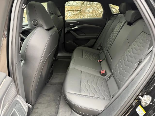 Audi A6 e-tron Quattro